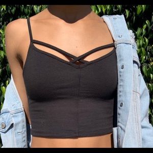 cute black spaghetti strap crop top